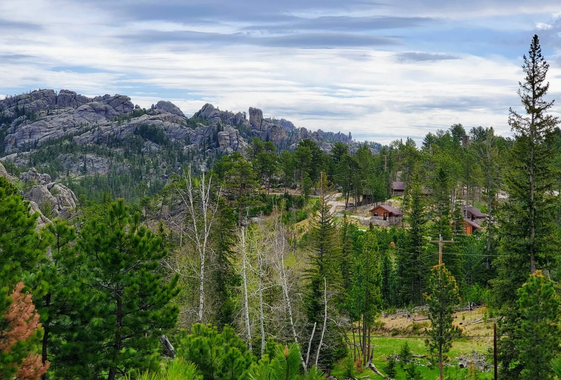 Custer State Park — Black Hills panoramic view with cabins